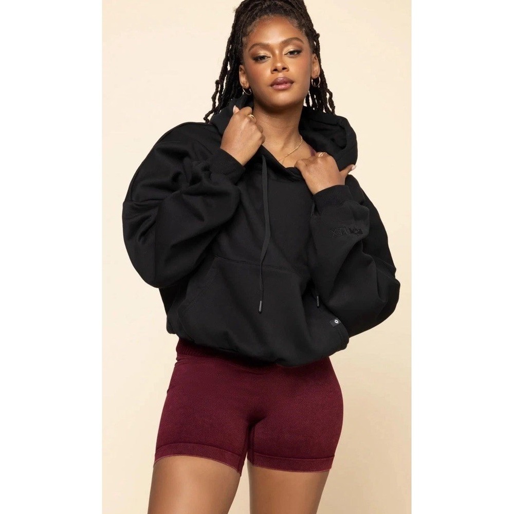 Popflex Pullover Cloud Cropped Hoodie Oversized Black Womens M/L NWT